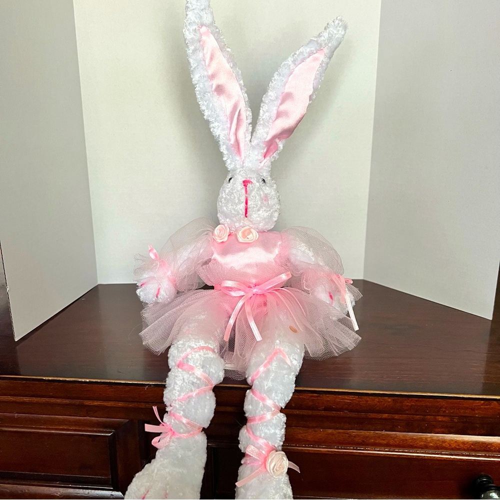 CHRISHA “Ballerina Bunny” Playful Plush (Pink & White) Easter SO‎ VERY CUTE!!!!